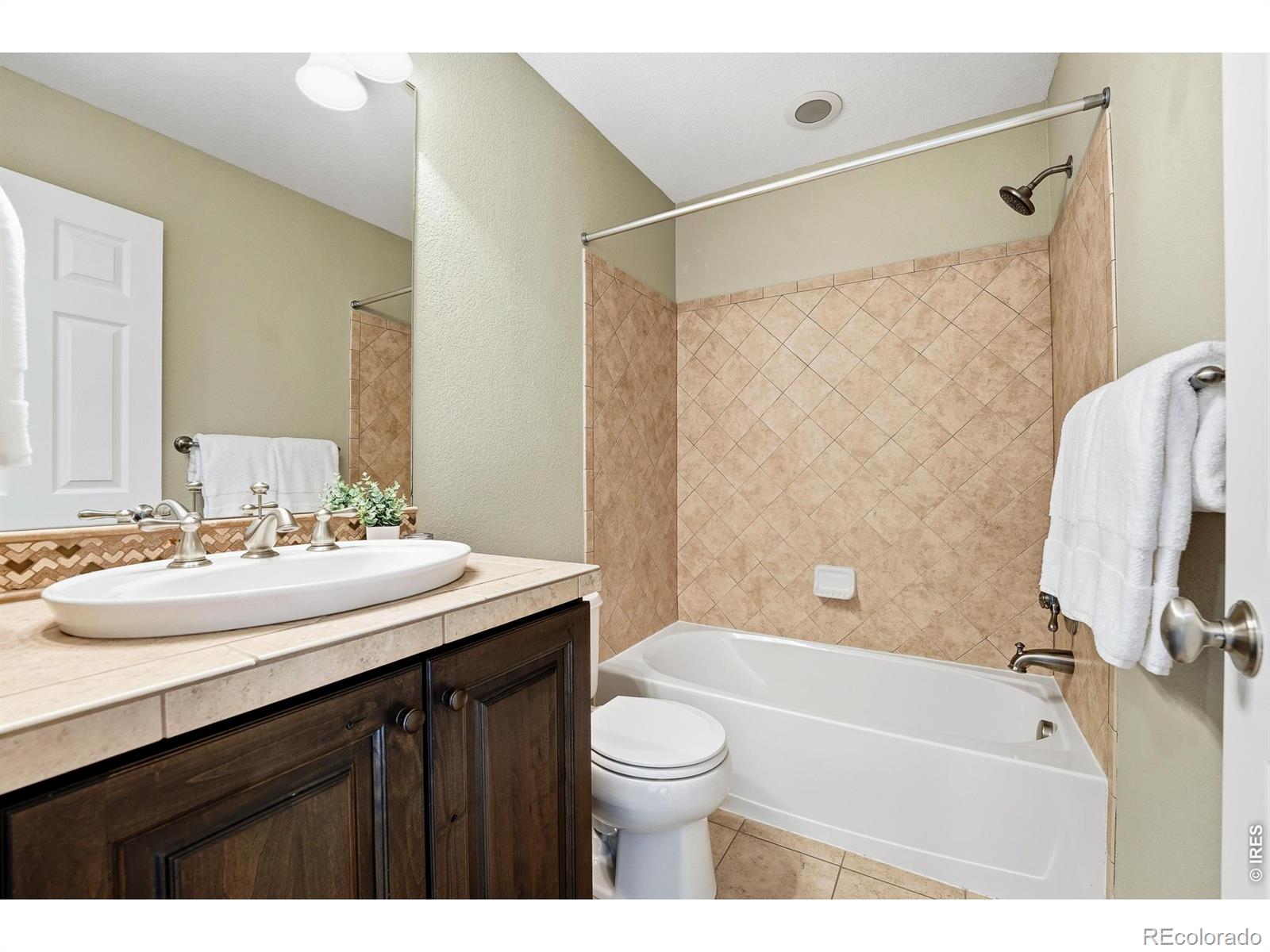 MLS Image #28 for 4706  raven run,broomfield, Colorado
