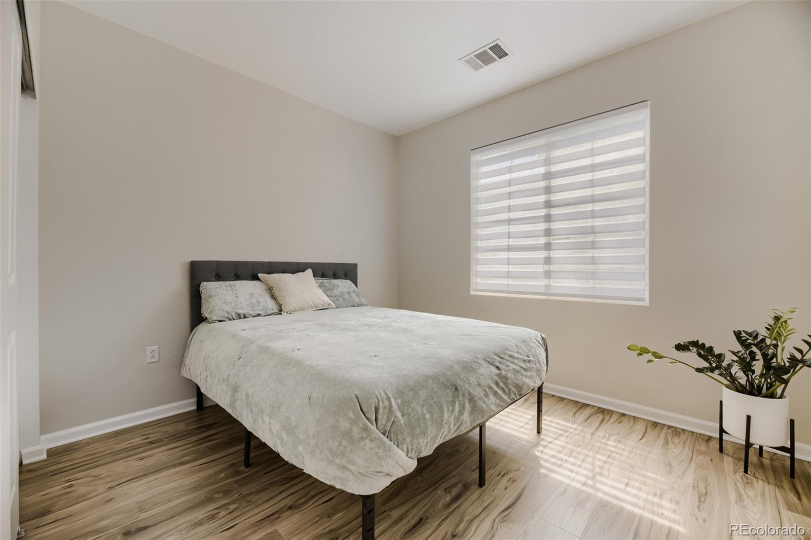 MLS Image #14 for 4045 s crystal circle,aurora, Colorado