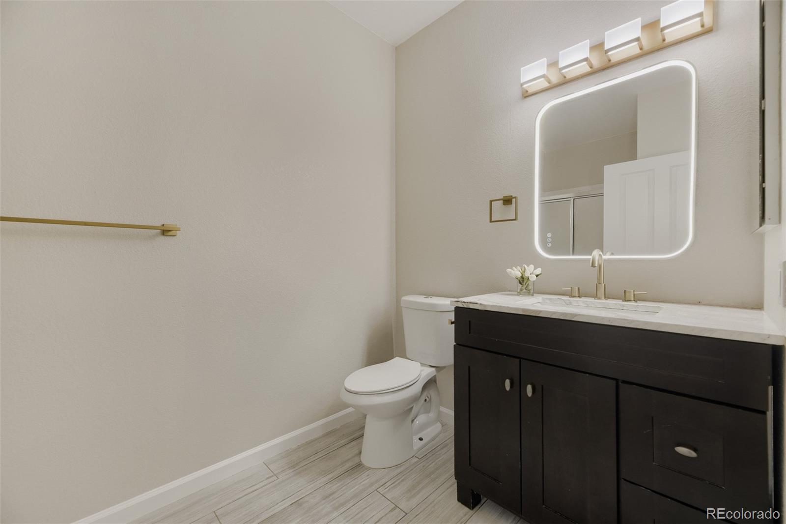MLS Image #15 for 4045 s crystal circle,aurora, Colorado
