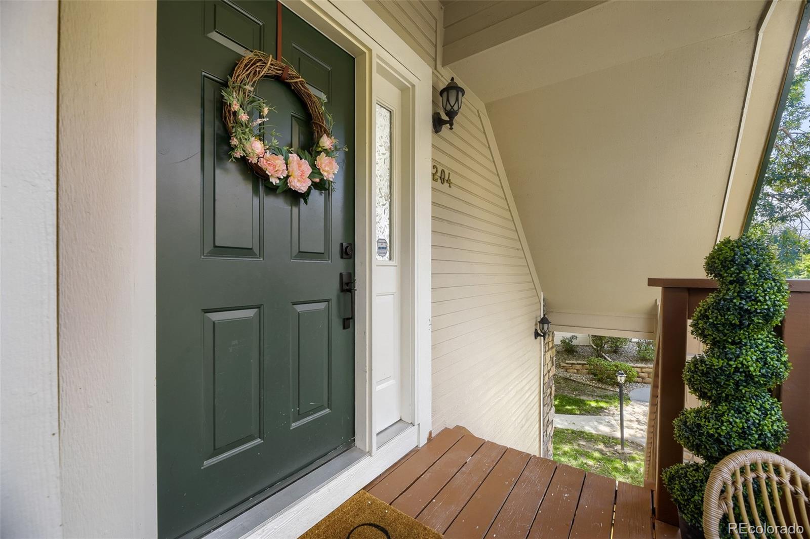 MLS Image #4 for 4045 s crystal circle,aurora, Colorado