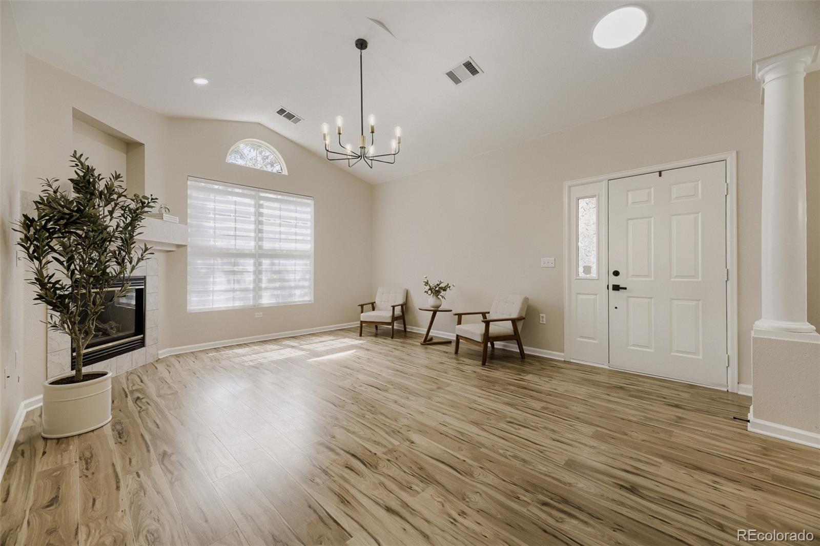 MLS Image #6 for 4045 s crystal circle,aurora, Colorado