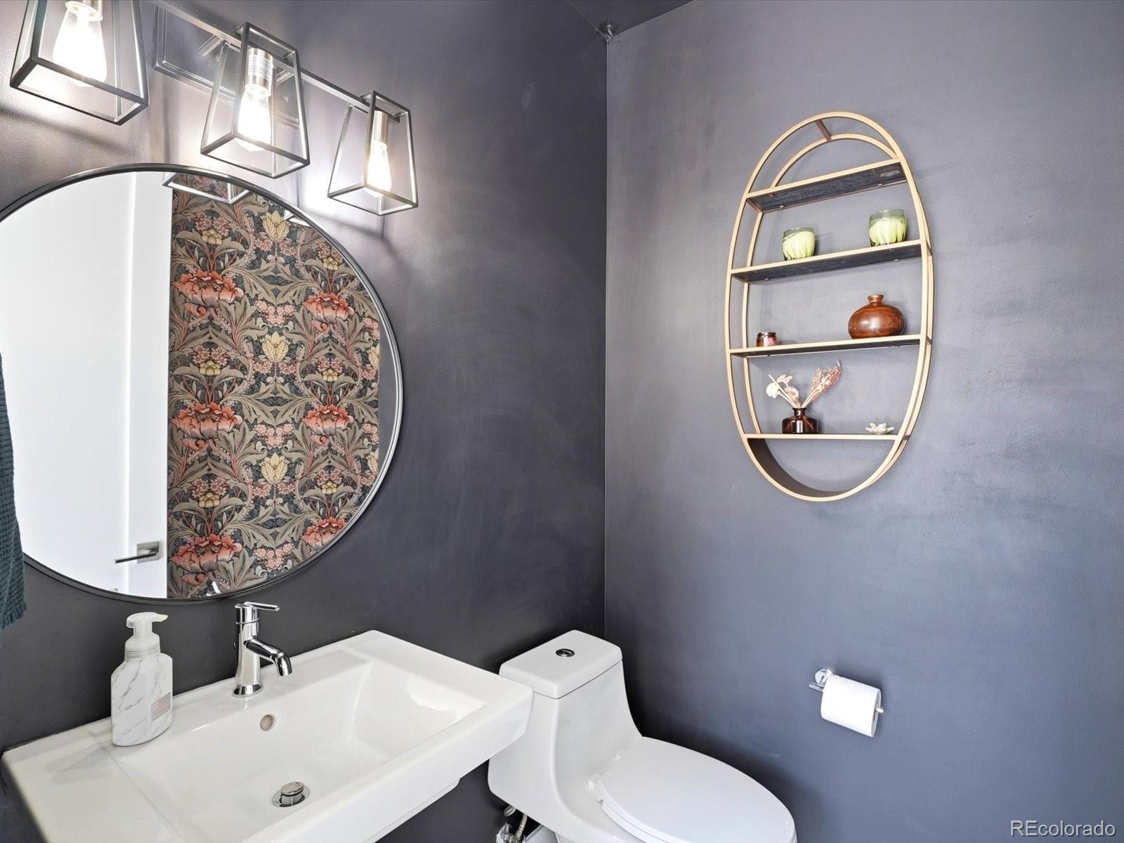 MLS Image #24 for 3231 s bannock street,englewood, Colorado