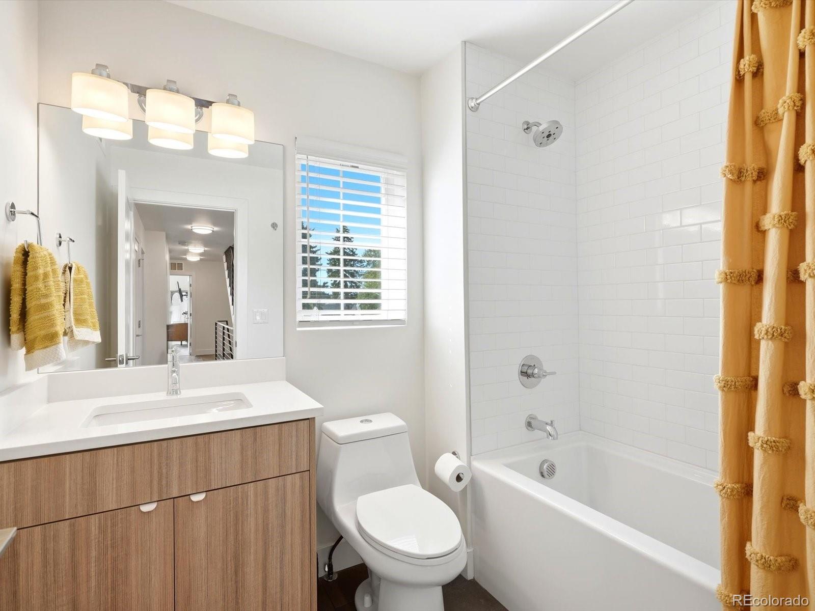 MLS Image #33 for 3231 s bannock street,englewood, Colorado