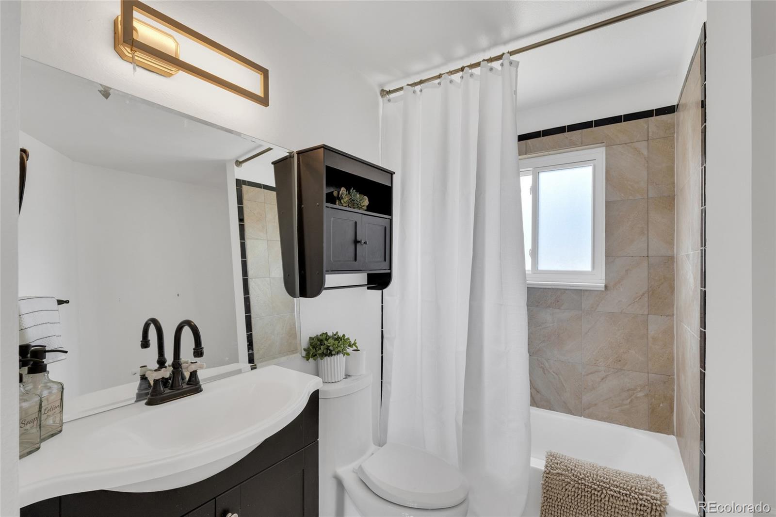 MLS Image #18 for 7921  grant street,denver, Colorado