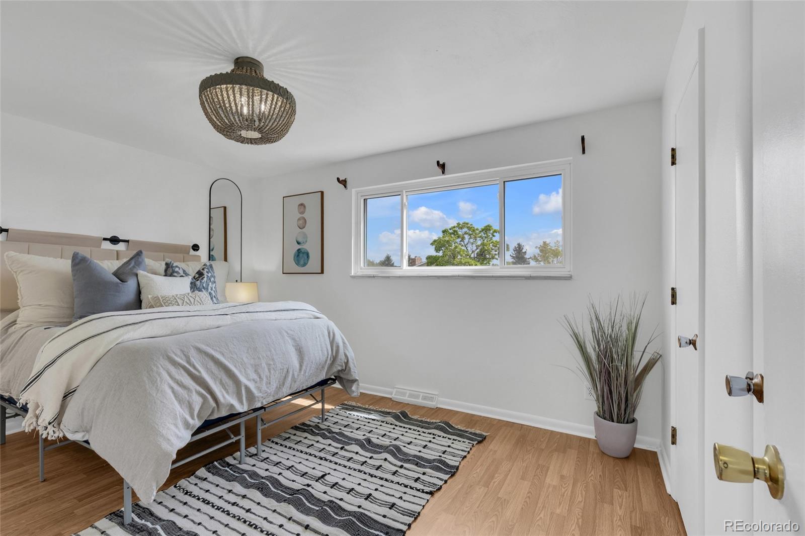 MLS Image #21 for 7921  grant street,denver, Colorado