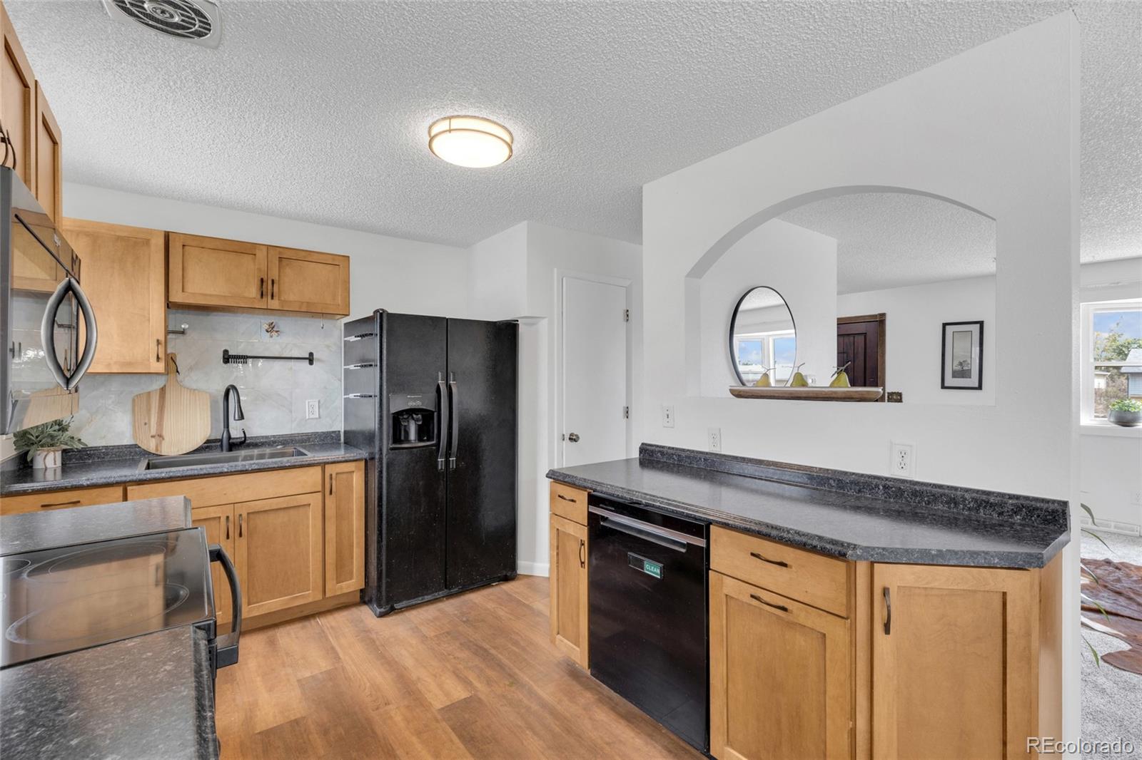 MLS Image #4 for 7921  grant street,denver, Colorado