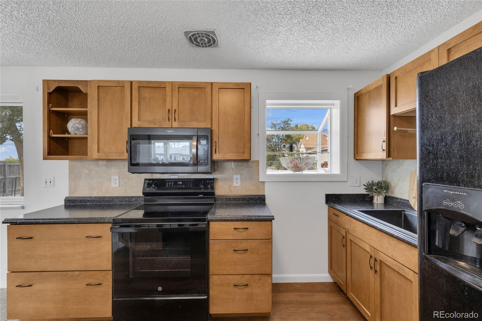 MLS Image #8 for 7921  grant street,denver, Colorado