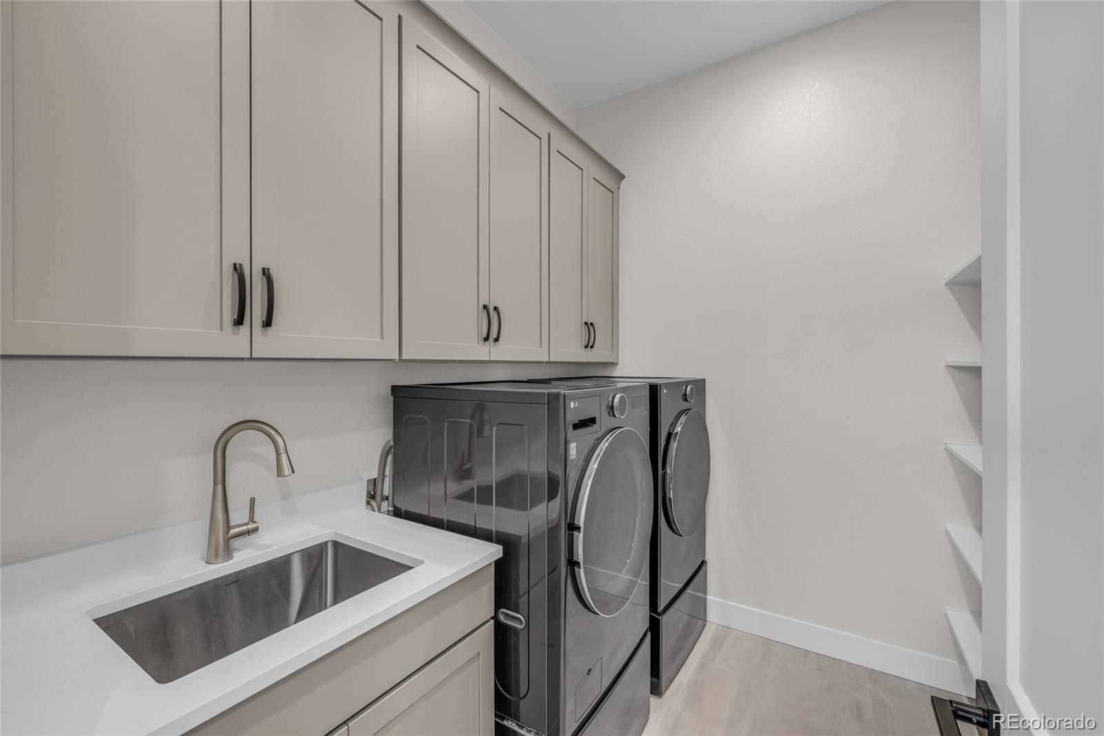 MLS Image #6 for 11384  autumn moon street,littleton, Colorado