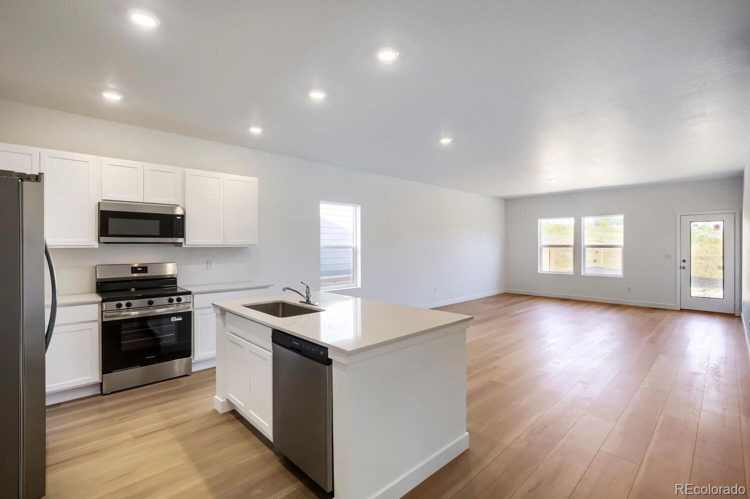 MLS Image #6 for 820  rattle road,windsor, Colorado