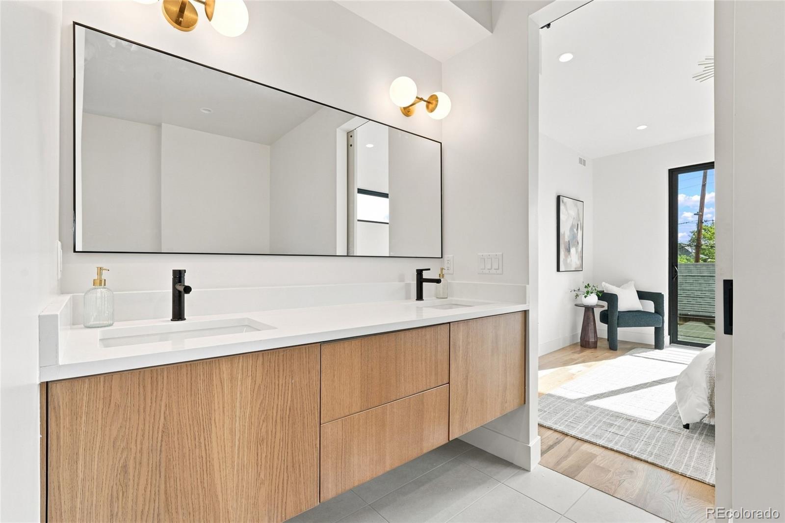 MLS Image #18 for 1378 s washington street,denver, Colorado