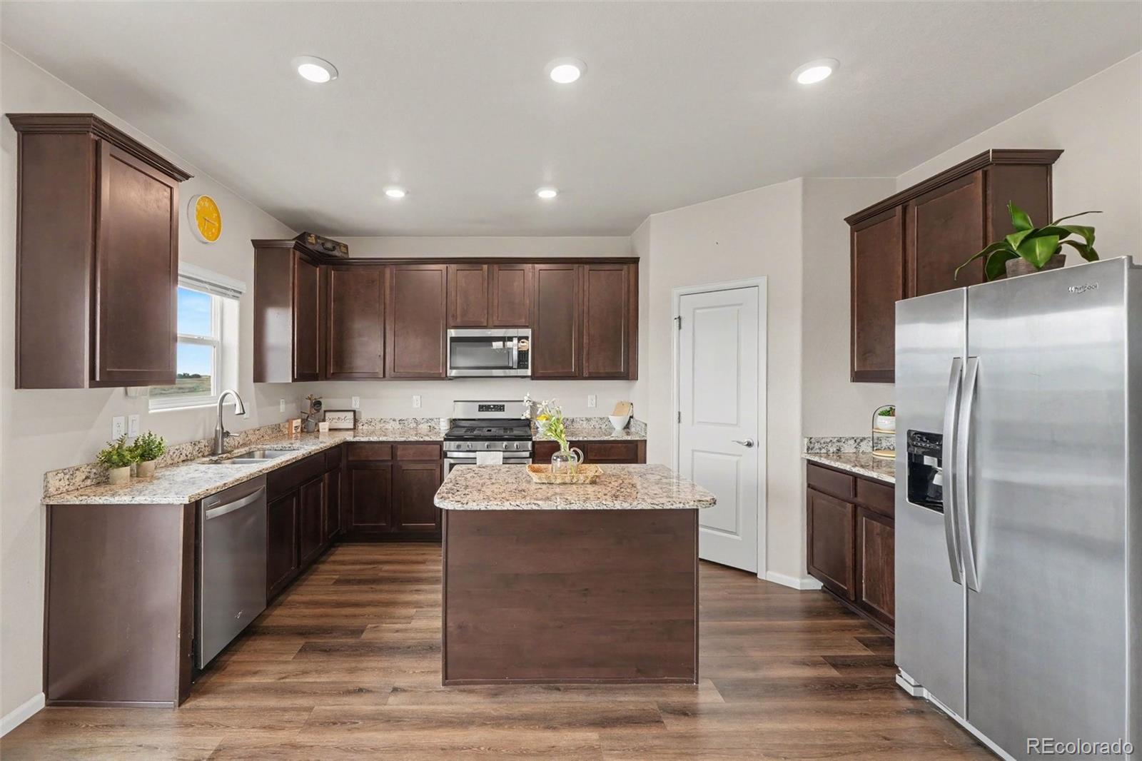 MLS Image #10 for 7229  shavano avenue,longmont, Colorado