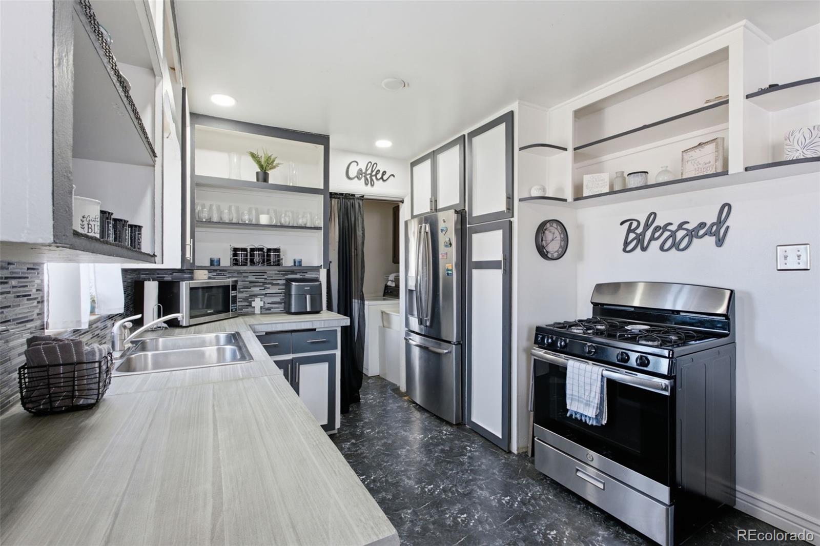 MLS Image #1 for 900 s osage street,denver, Colorado
