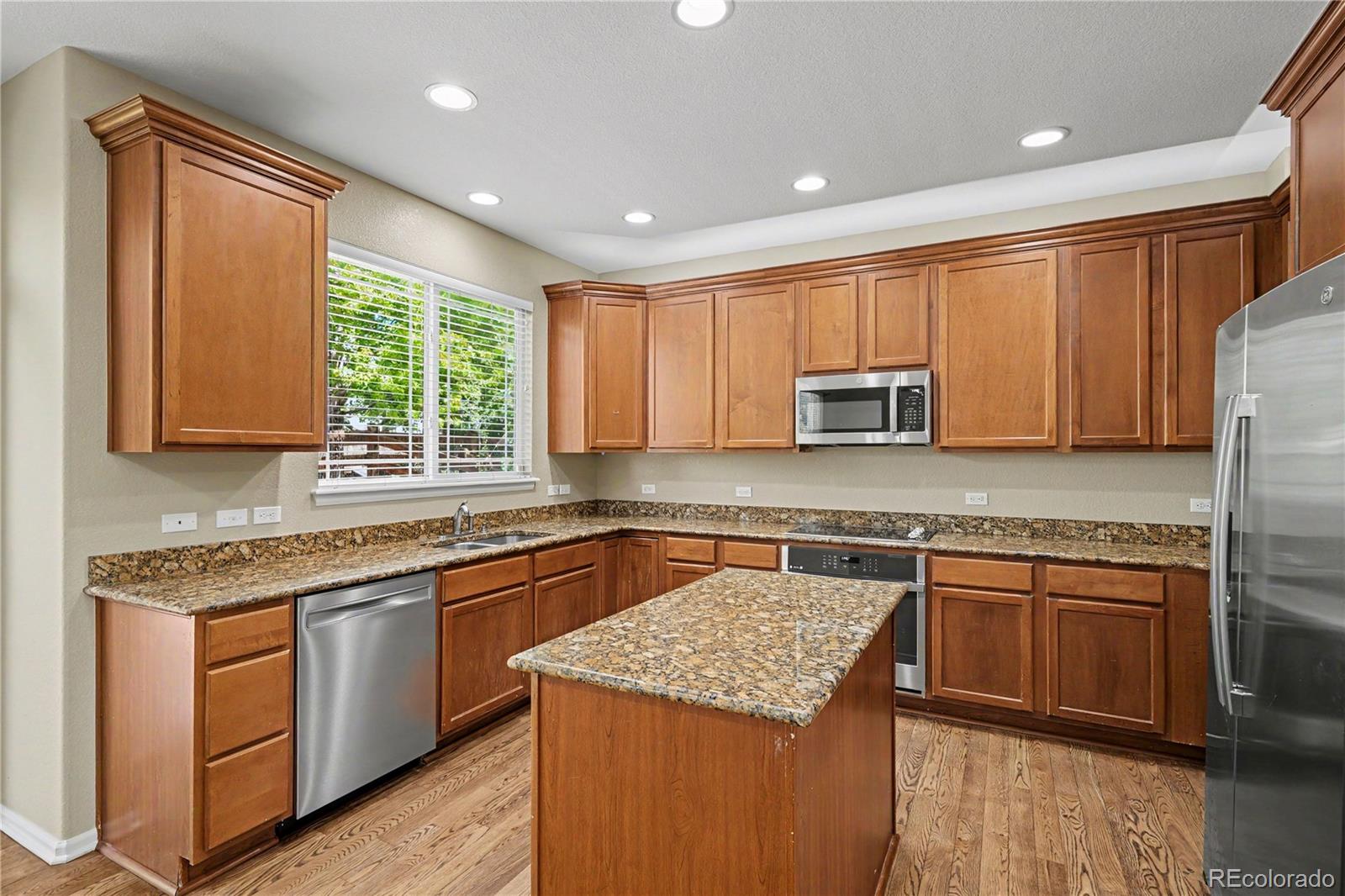 MLS Image #17 for 23469 e ottawa place,aurora, Colorado