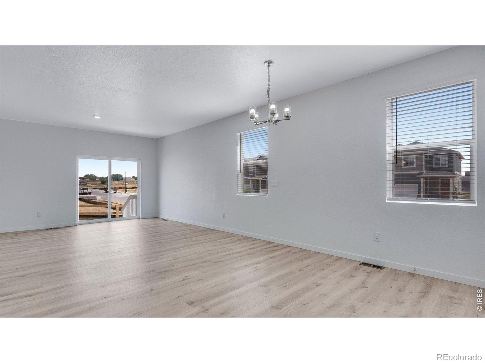 MLS Image #4 for 848  trumpet lane,windsor, Colorado