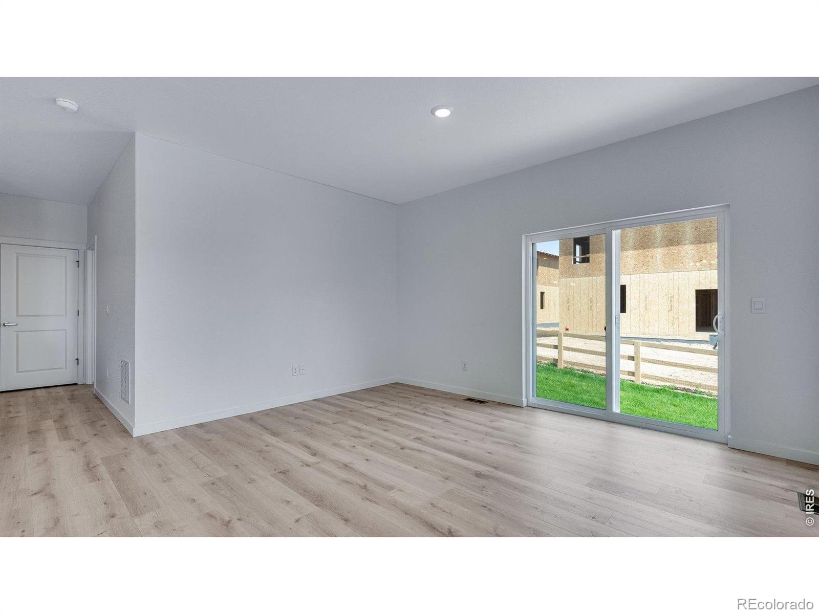 MLS Image #5 for 848  trumpet lane,windsor, Colorado