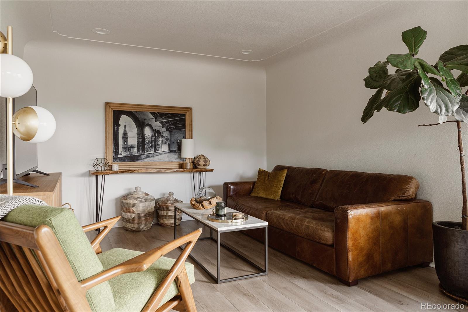 MLS Image #3 for 3233  jasmine street,denver, Colorado