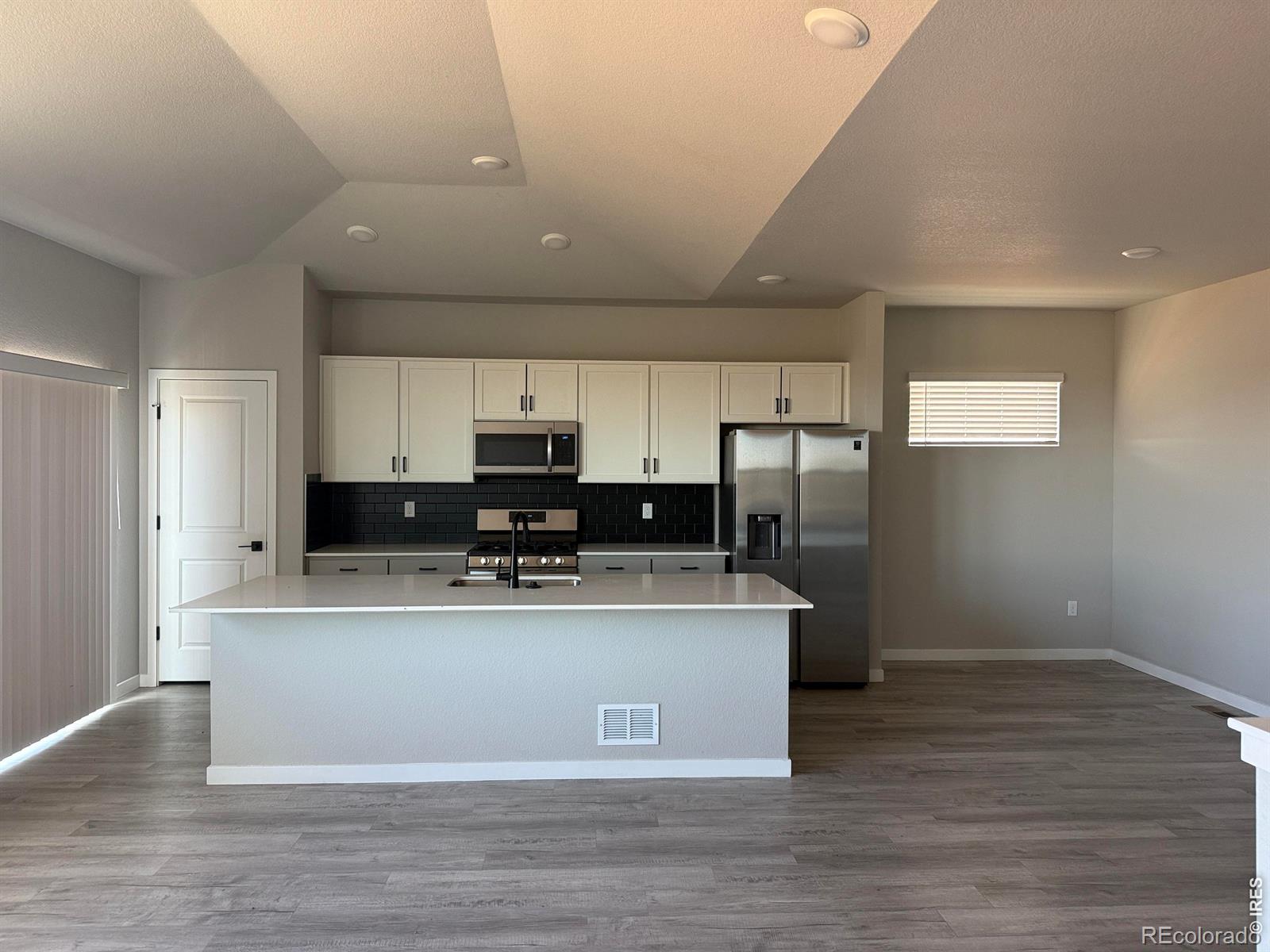 MLS Image #3 for 1116  coyote lane,wiggins, Colorado
