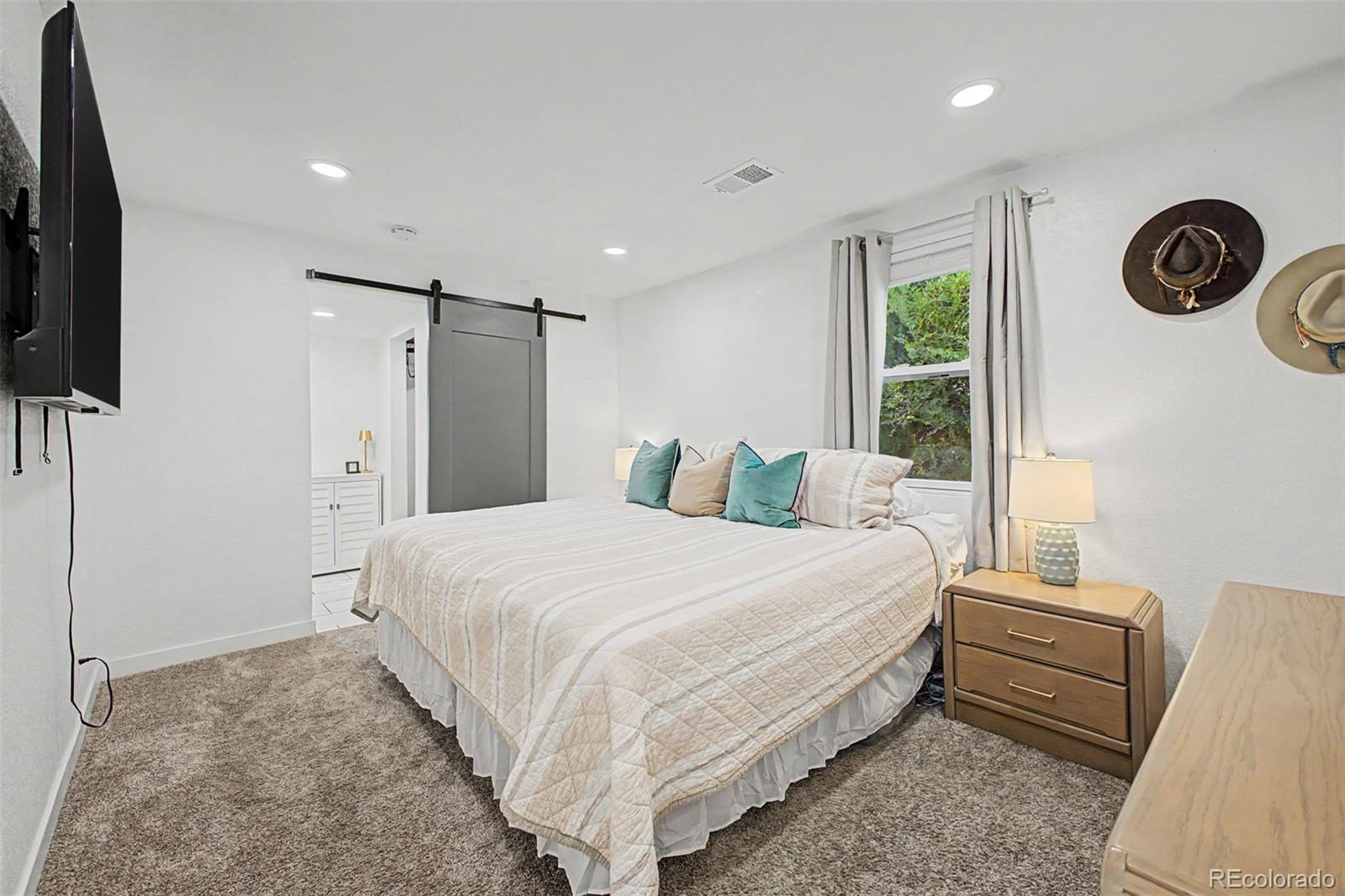 MLS Image #12 for 6970  reno drive,arvada, Colorado