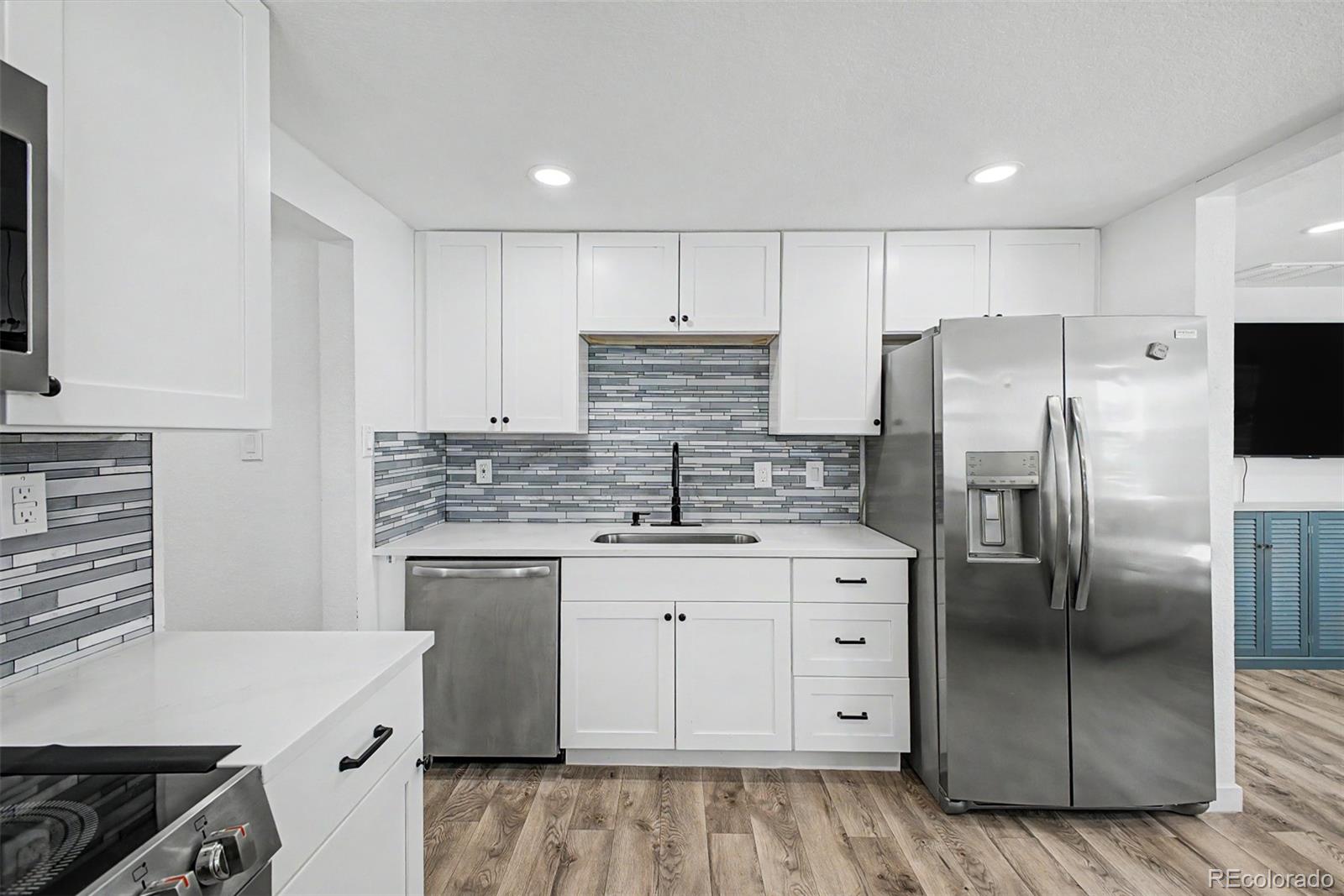 MLS Image #9 for 6970  reno drive,arvada, Colorado
