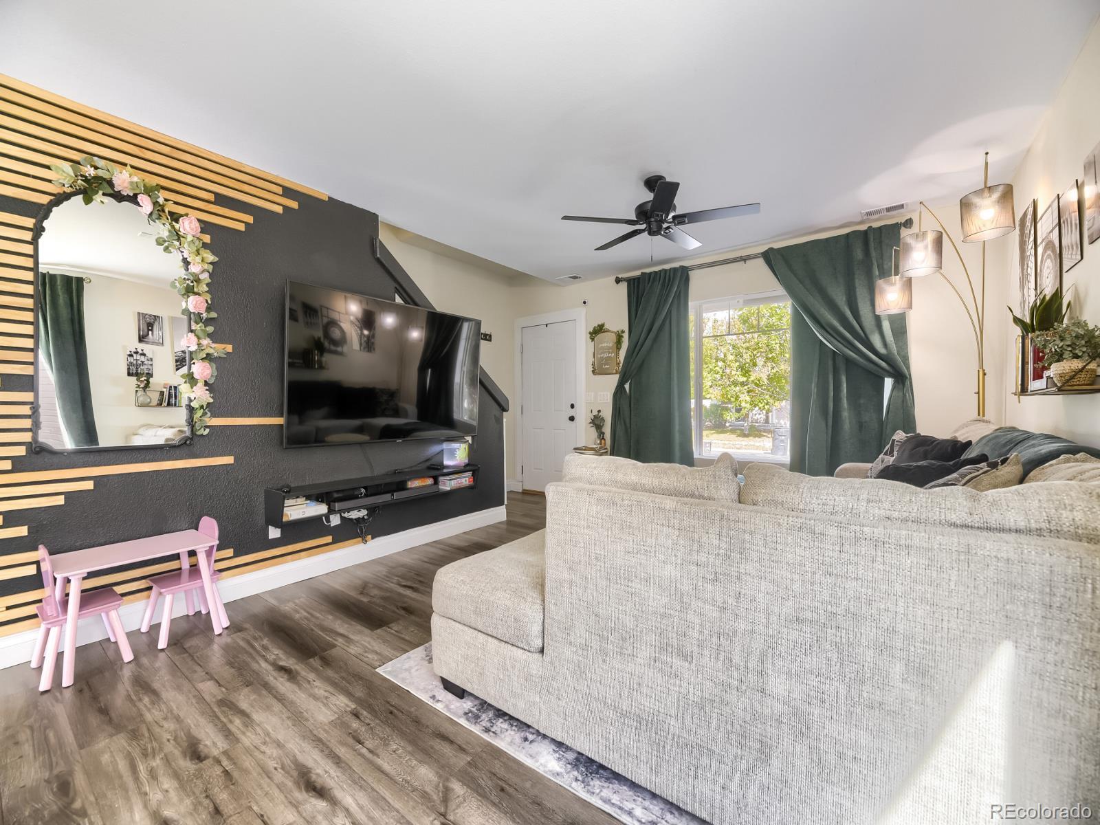 MLS Image #11 for 5541  flanders way,denver, Colorado