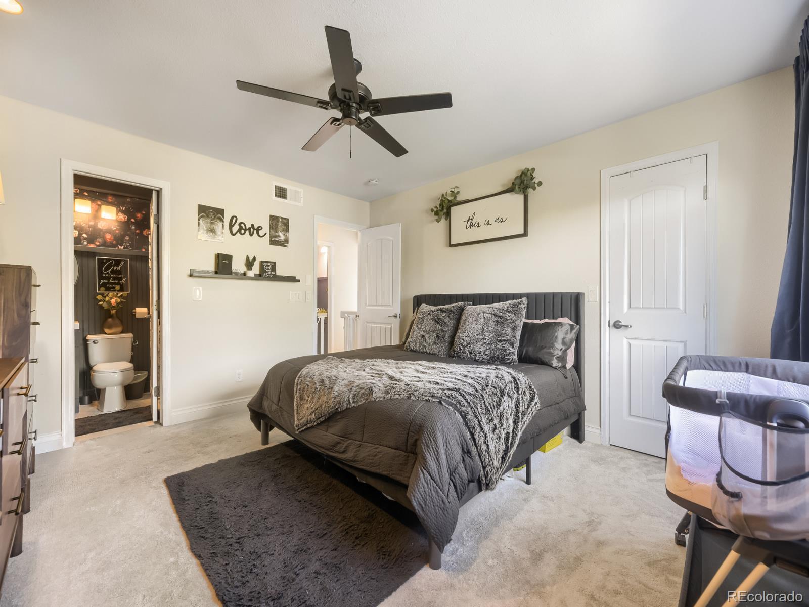 MLS Image #12 for 5541  flanders way,denver, Colorado