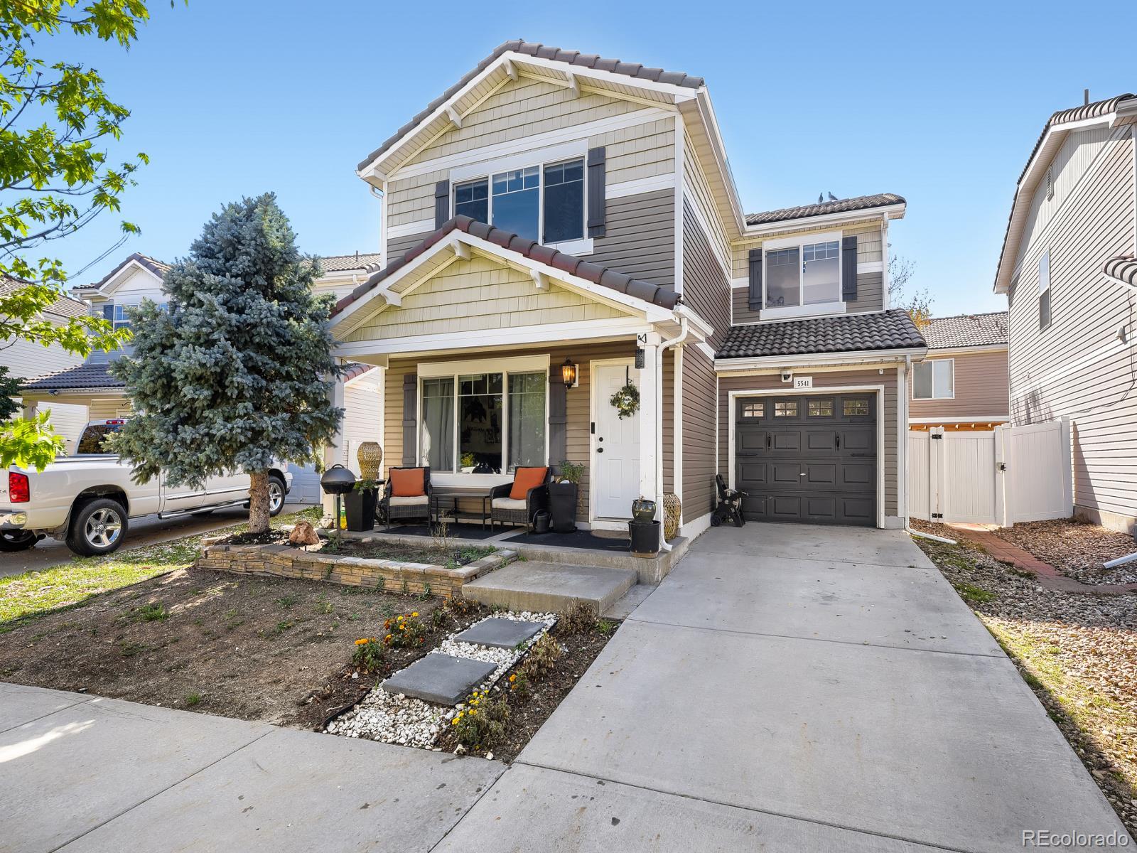 MLS Image #5 for 5541  flanders way,denver, Colorado