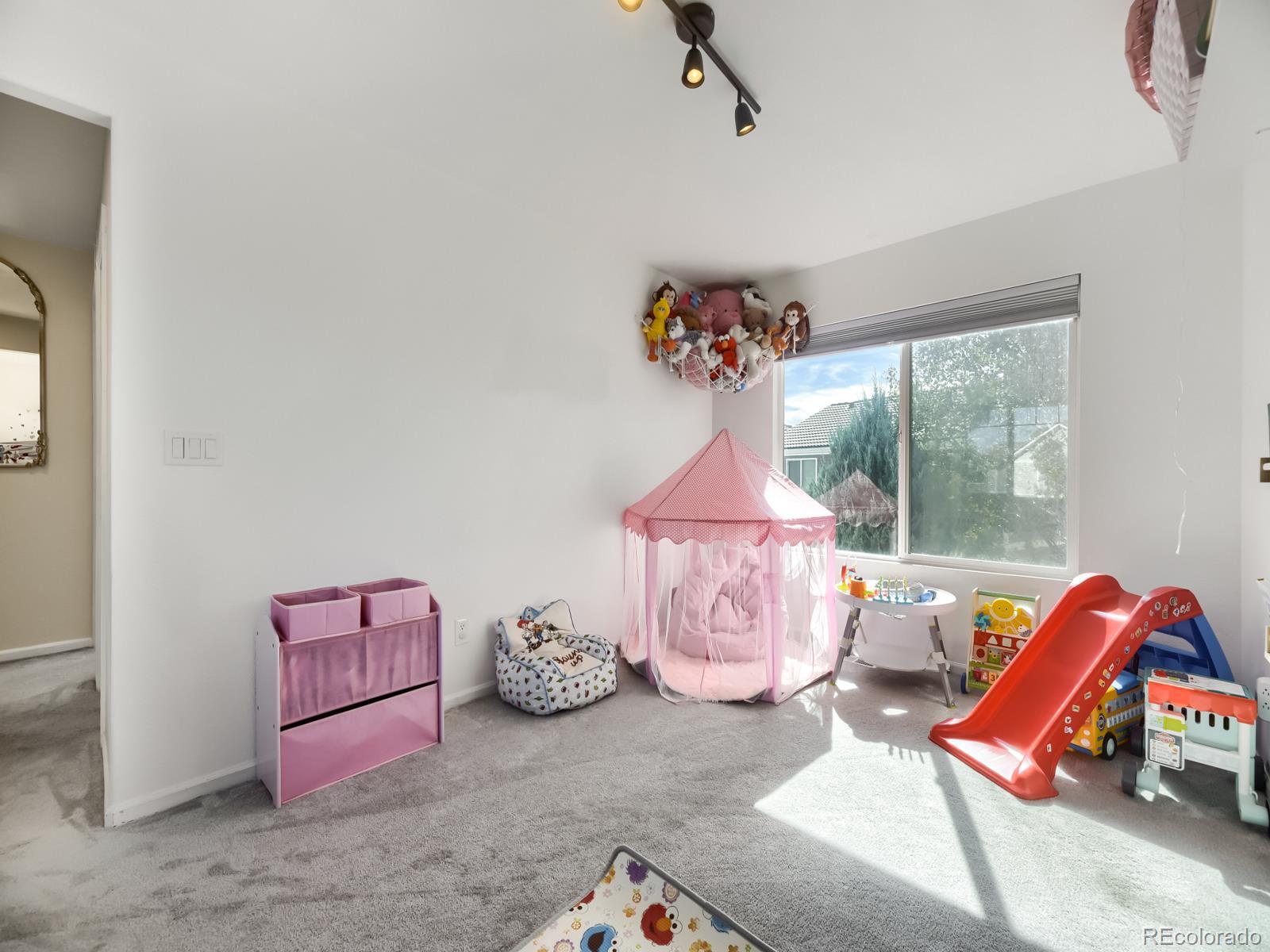 MLS Image #6 for 5541  flanders way,denver, Colorado