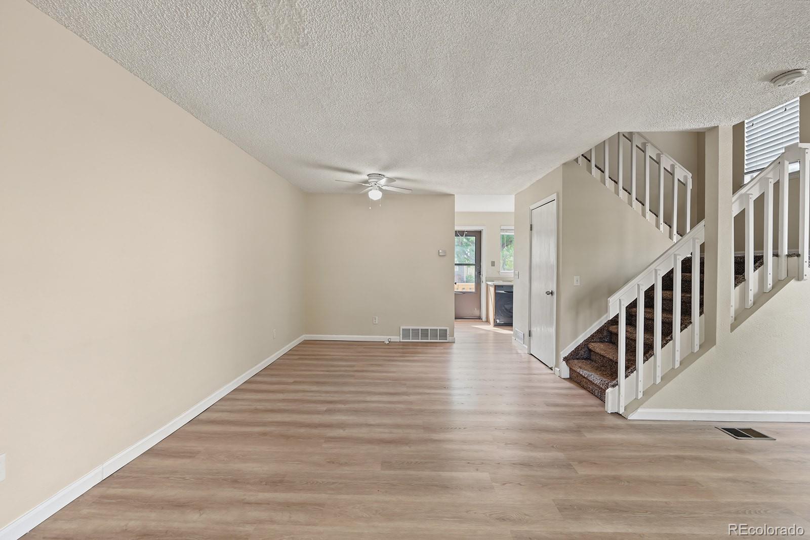 MLS Image #10 for 822  summer drive,highlands ranch, Colorado