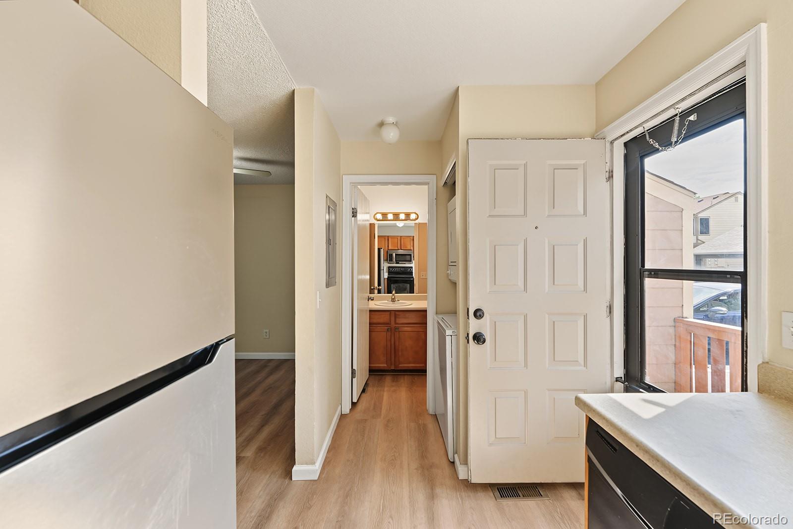 MLS Image #15 for 822  summer drive,highlands ranch, Colorado