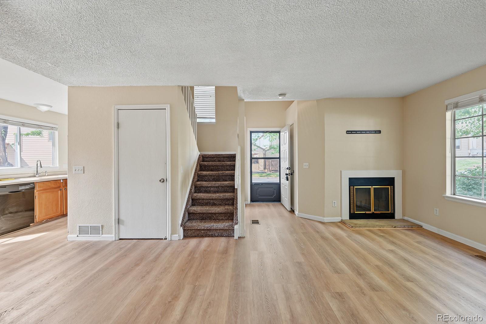 MLS Image #7 for 822  summer drive,highlands ranch, Colorado