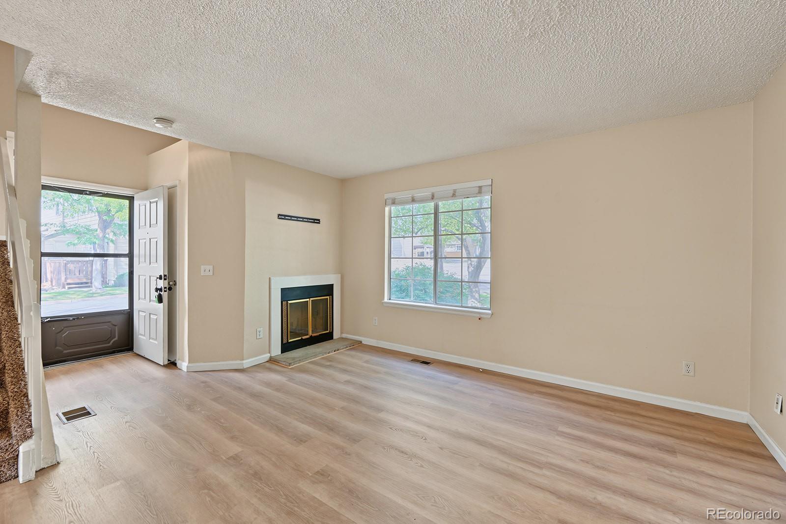 MLS Image #8 for 822  summer drive,highlands ranch, Colorado