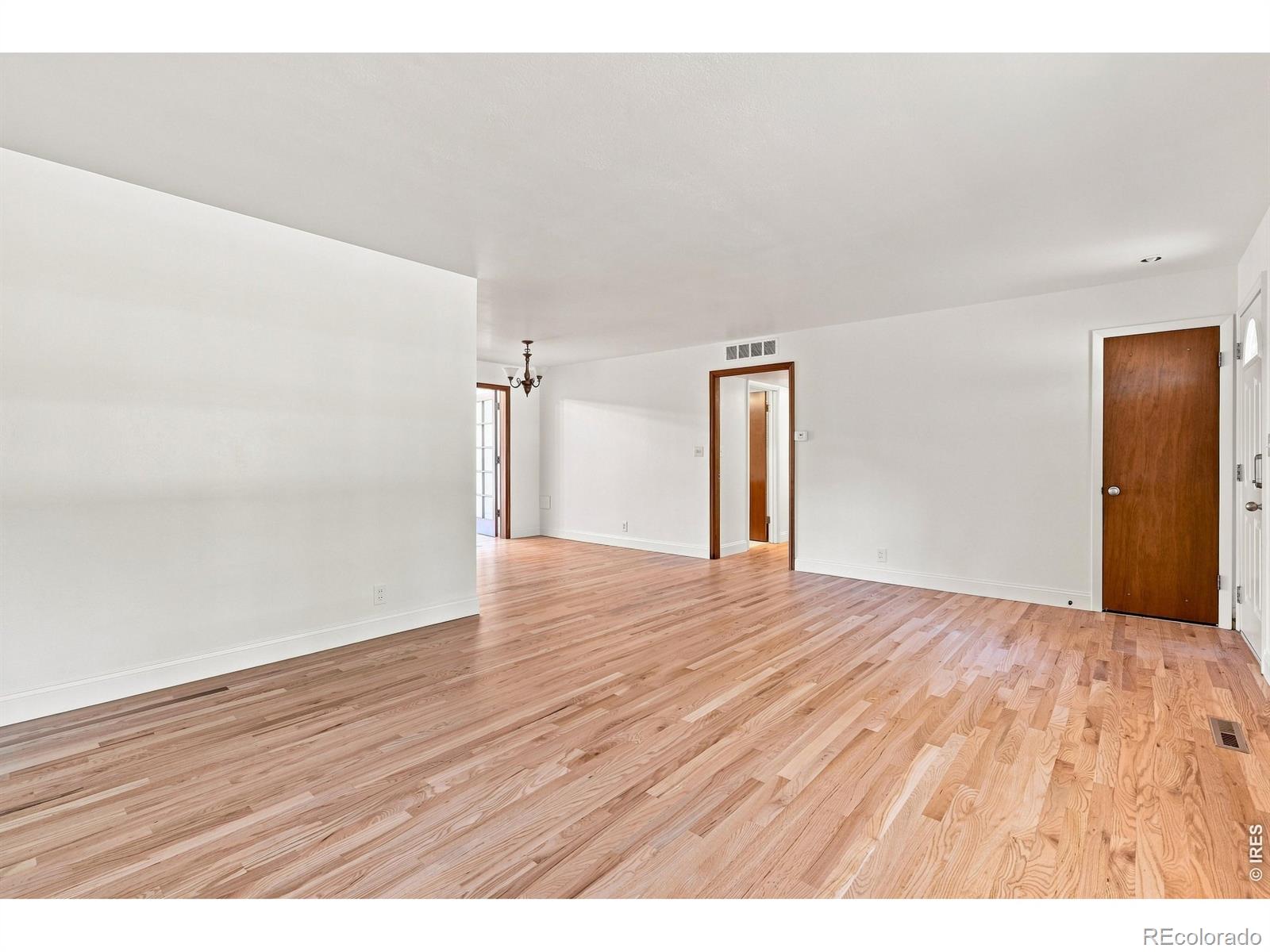 MLS Image #7 for 825 e pitkin street,fort collins, Colorado