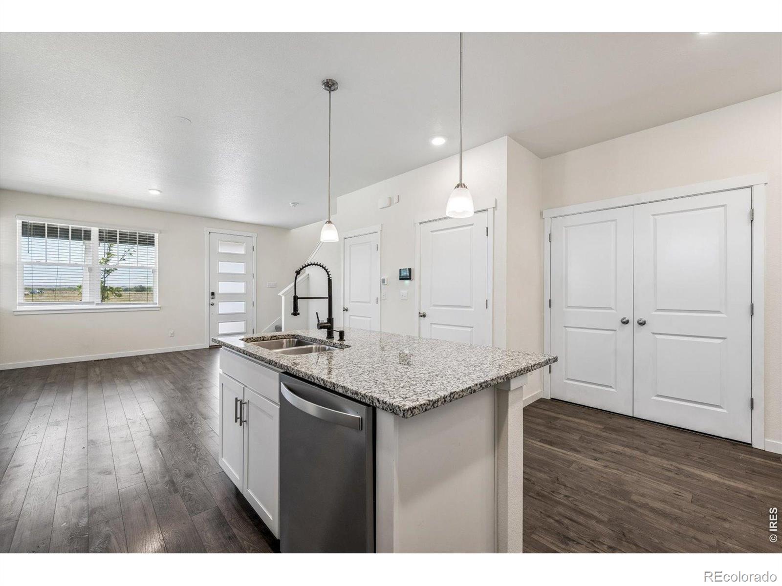 MLS Image #11 for 21891 e 7th avenue,aurora, Colorado