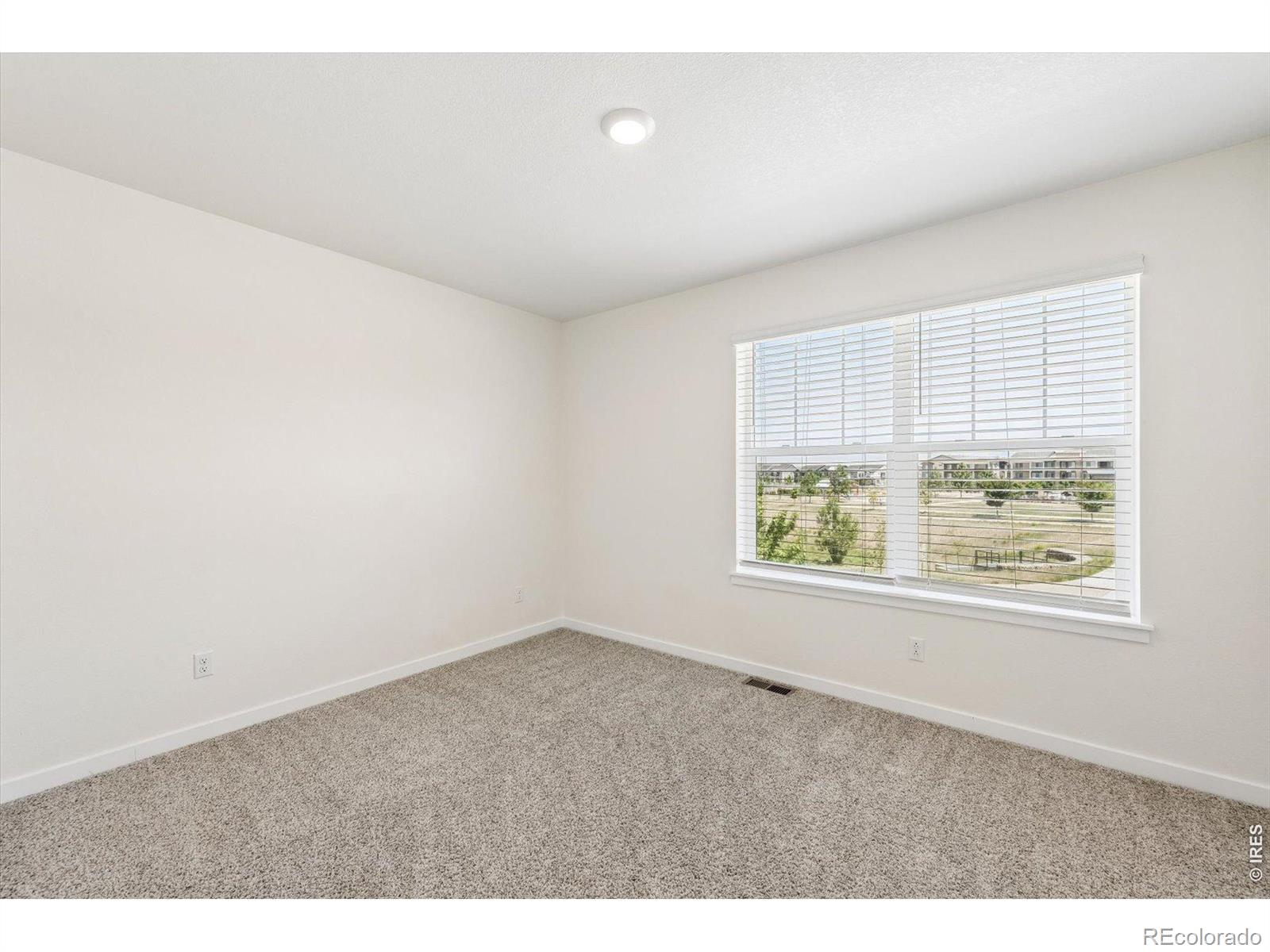 MLS Image #18 for 21891 e 7th avenue,aurora, Colorado