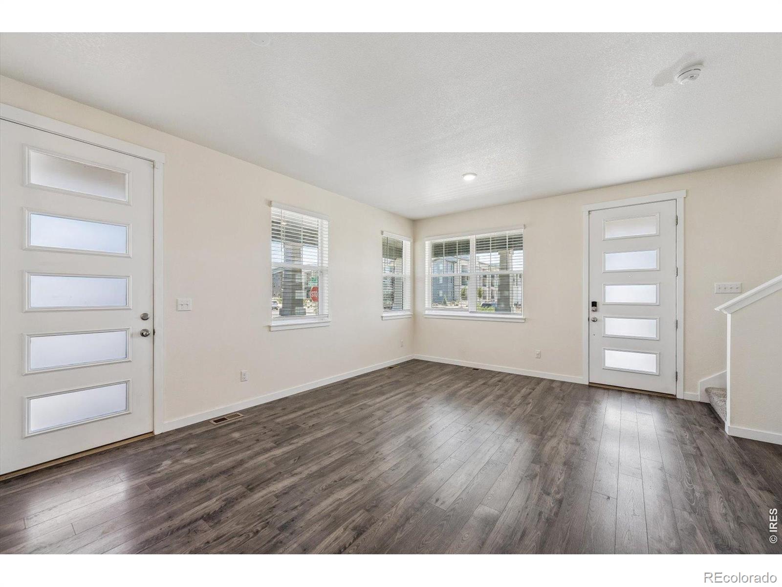 MLS Image #4 for 21891 e 7th avenue,aurora, Colorado