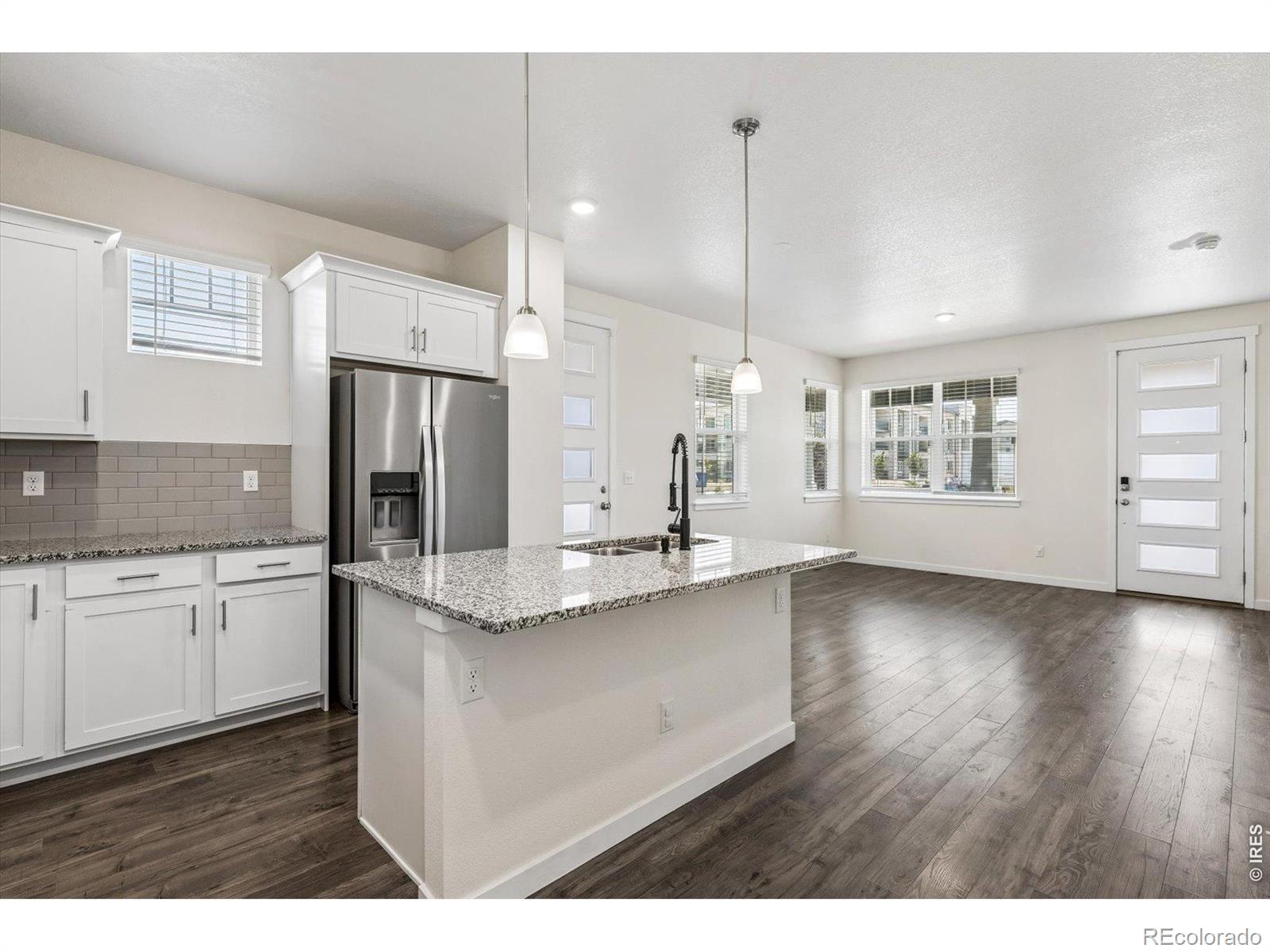 MLS Image #8 for 21891 e 7th avenue,aurora, Colorado