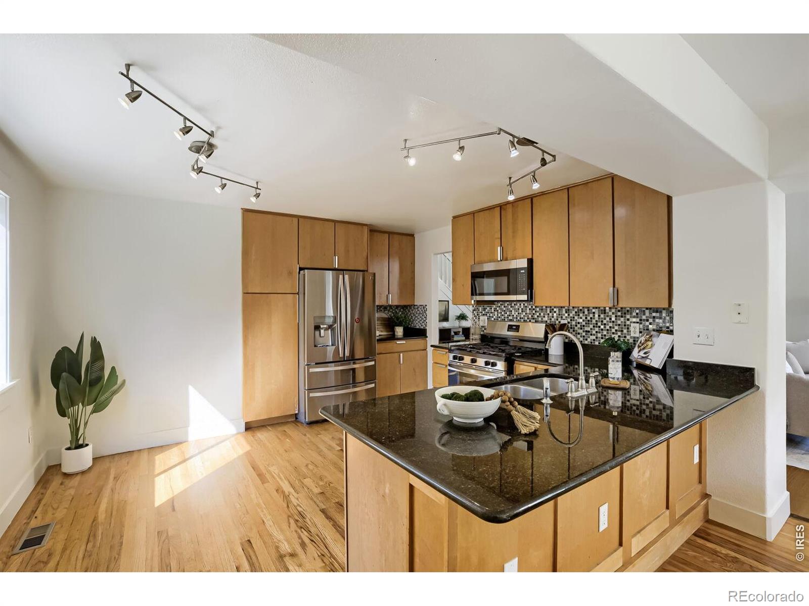 MLS Image #6 for 3451  larkspur drive,longmont, Colorado