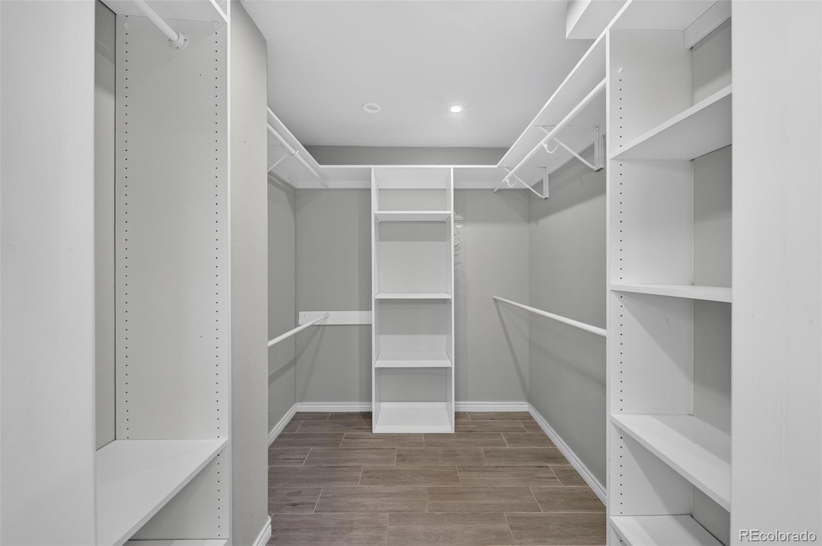 MLS Image #17 for 2577 s independence court,denver, Colorado