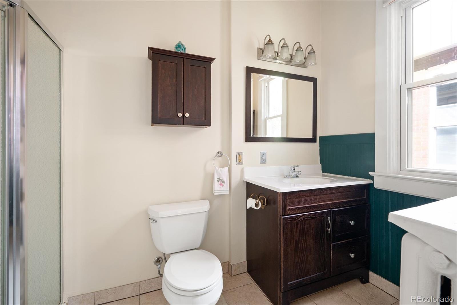 MLS Image #14 for 555 s pennsylvania street,denver, Colorado