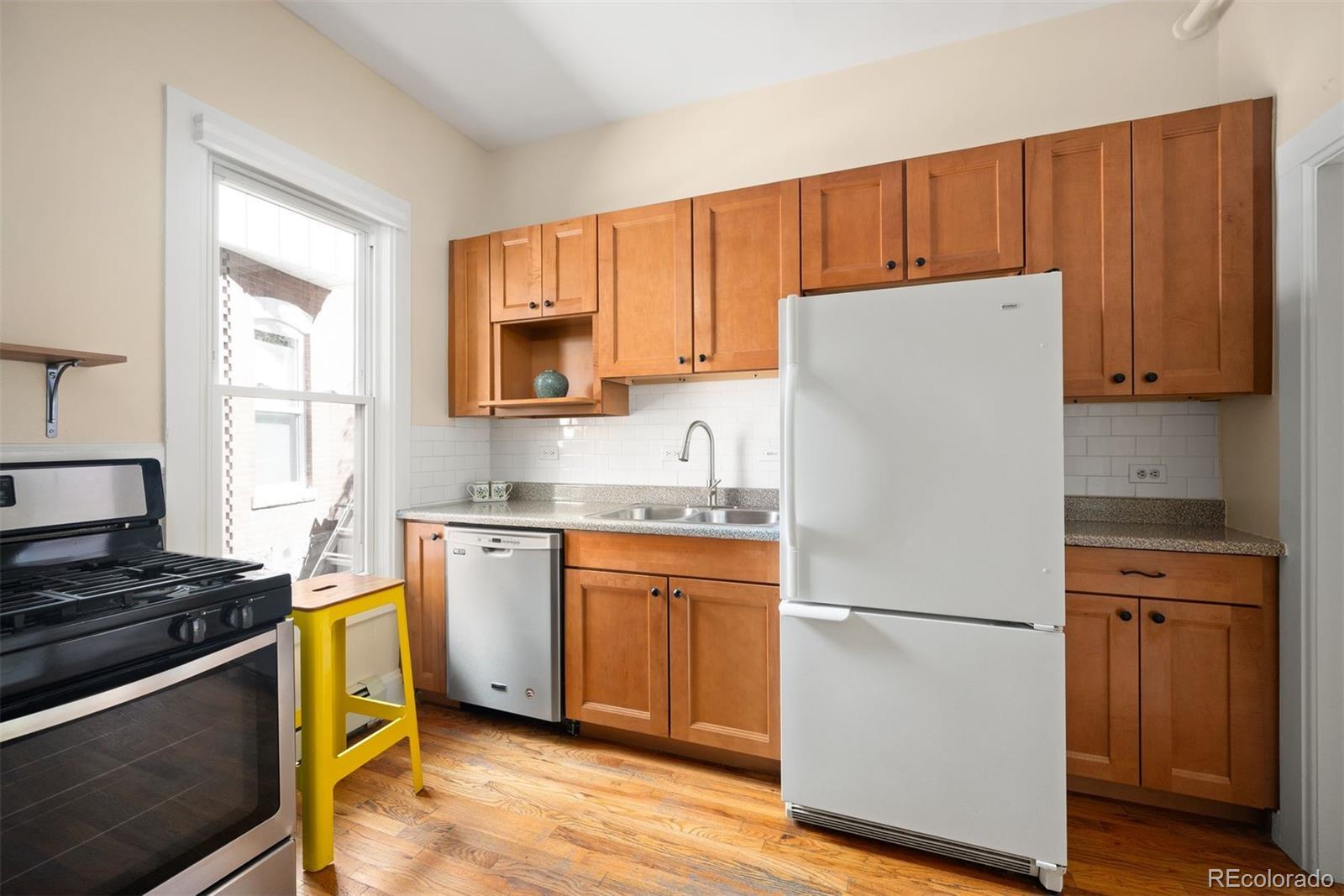 MLS Image #15 for 555 s pennsylvania street,denver, Colorado