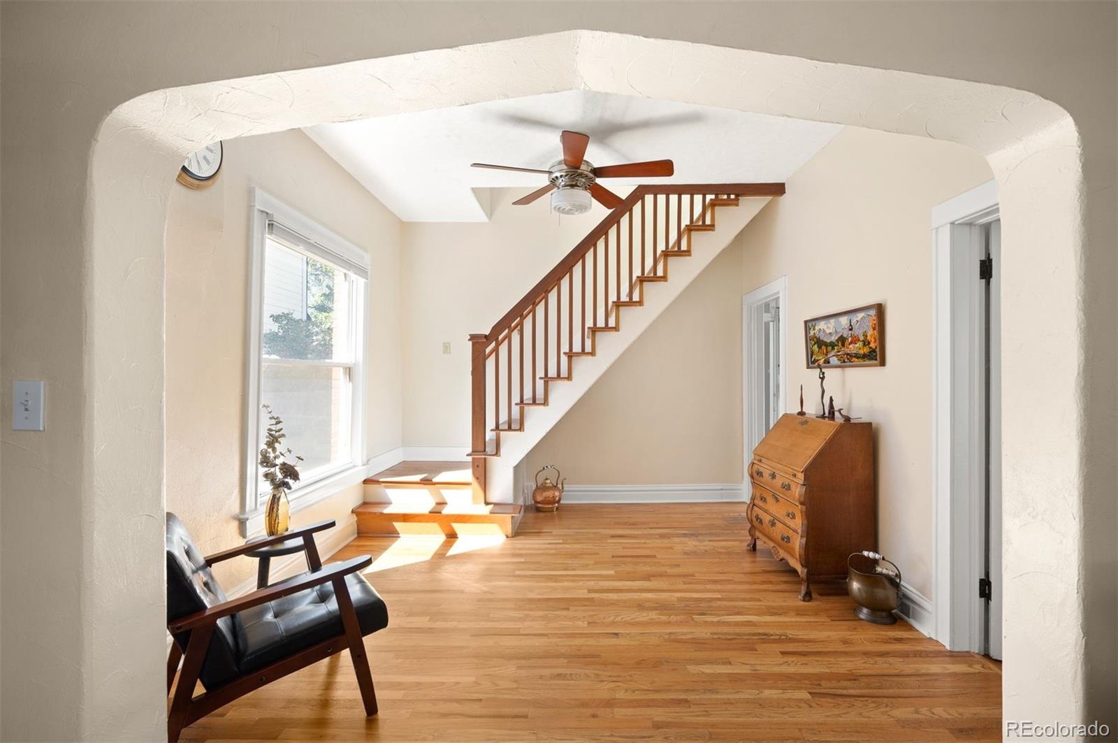 MLS Image #9 for 555 s pennsylvania street,denver, Colorado