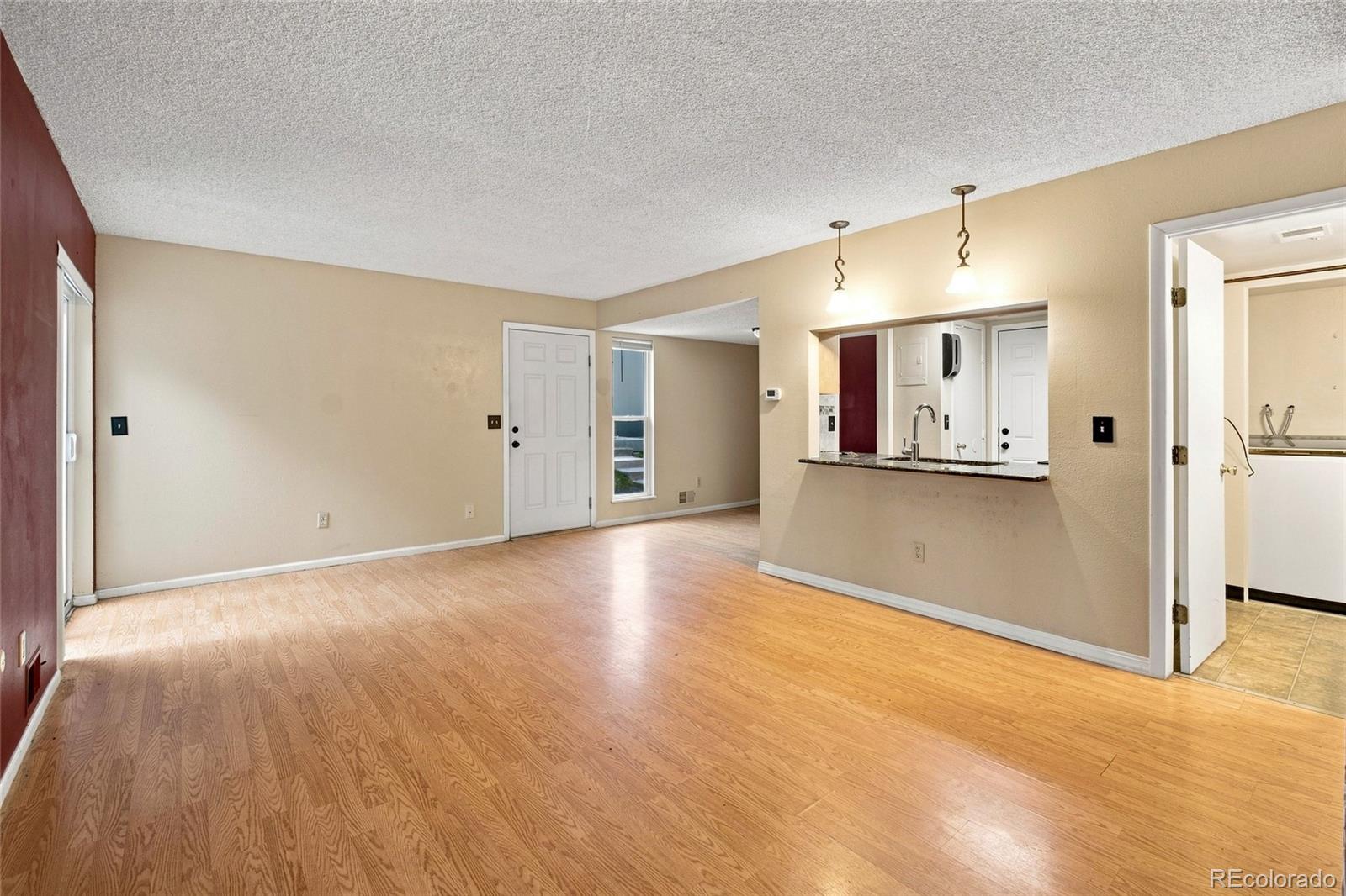 MLS Image #4 for 10001 e evans avenue,denver, Colorado