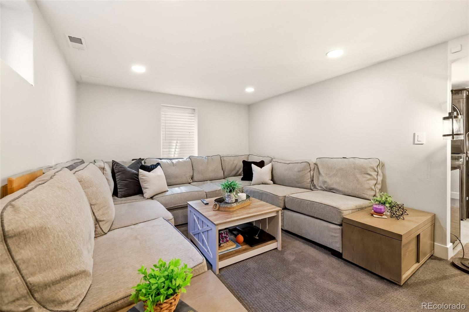 MLS Image #21 for 1843 s eudora street,denver, Colorado