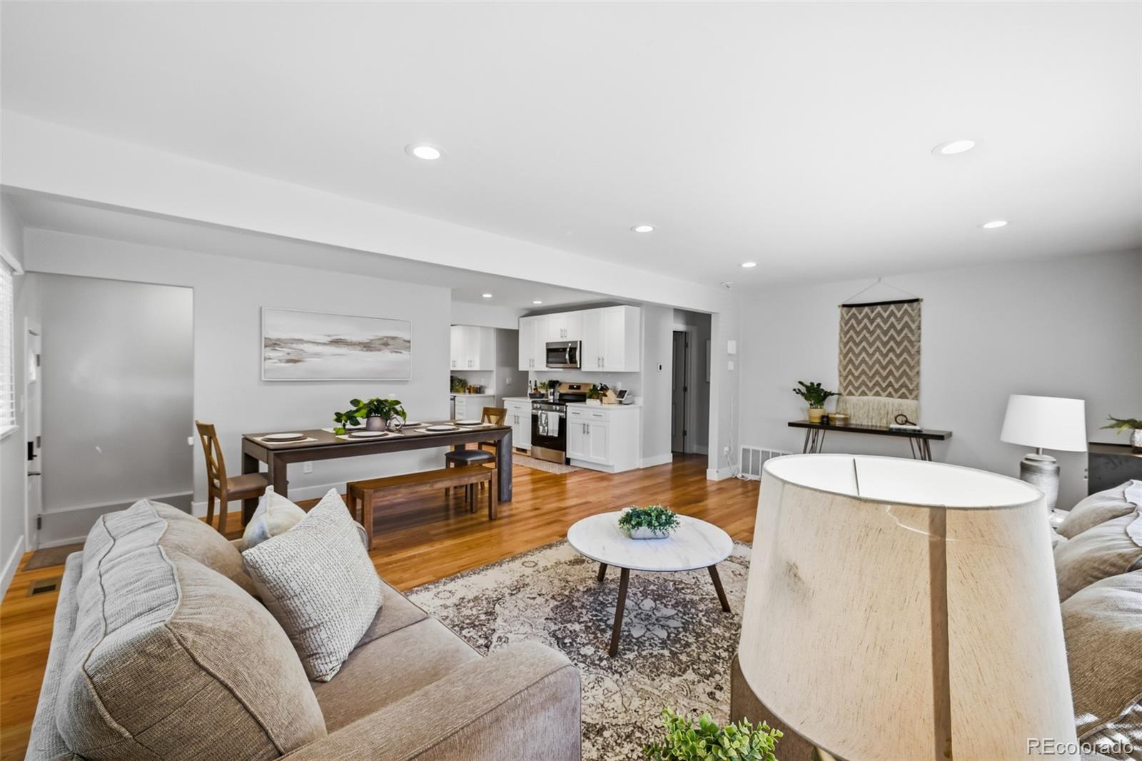 MLS Image #4 for 1843 s eudora street,denver, Colorado
