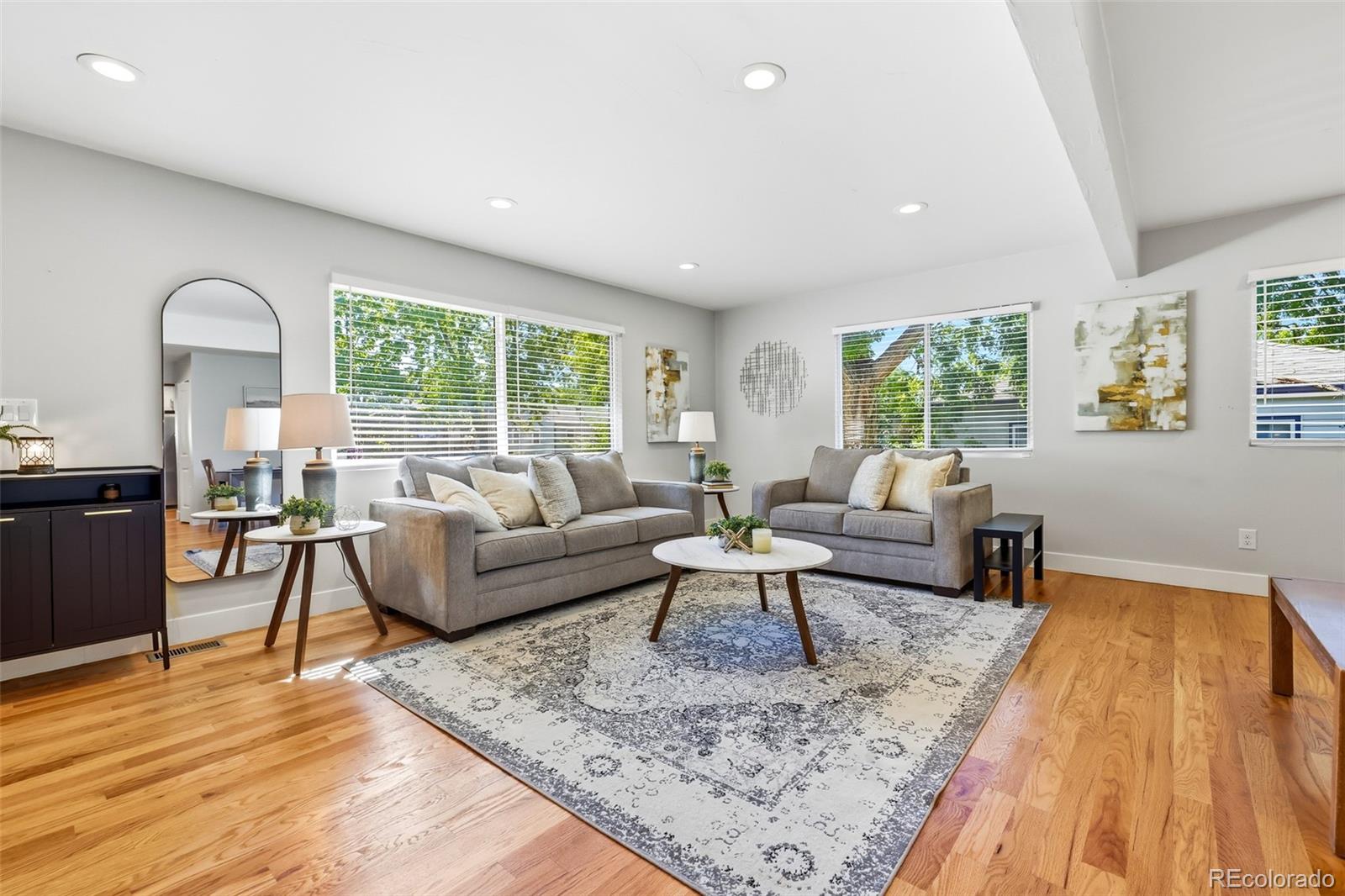 MLS Image #5 for 1843 s eudora street,denver, Colorado