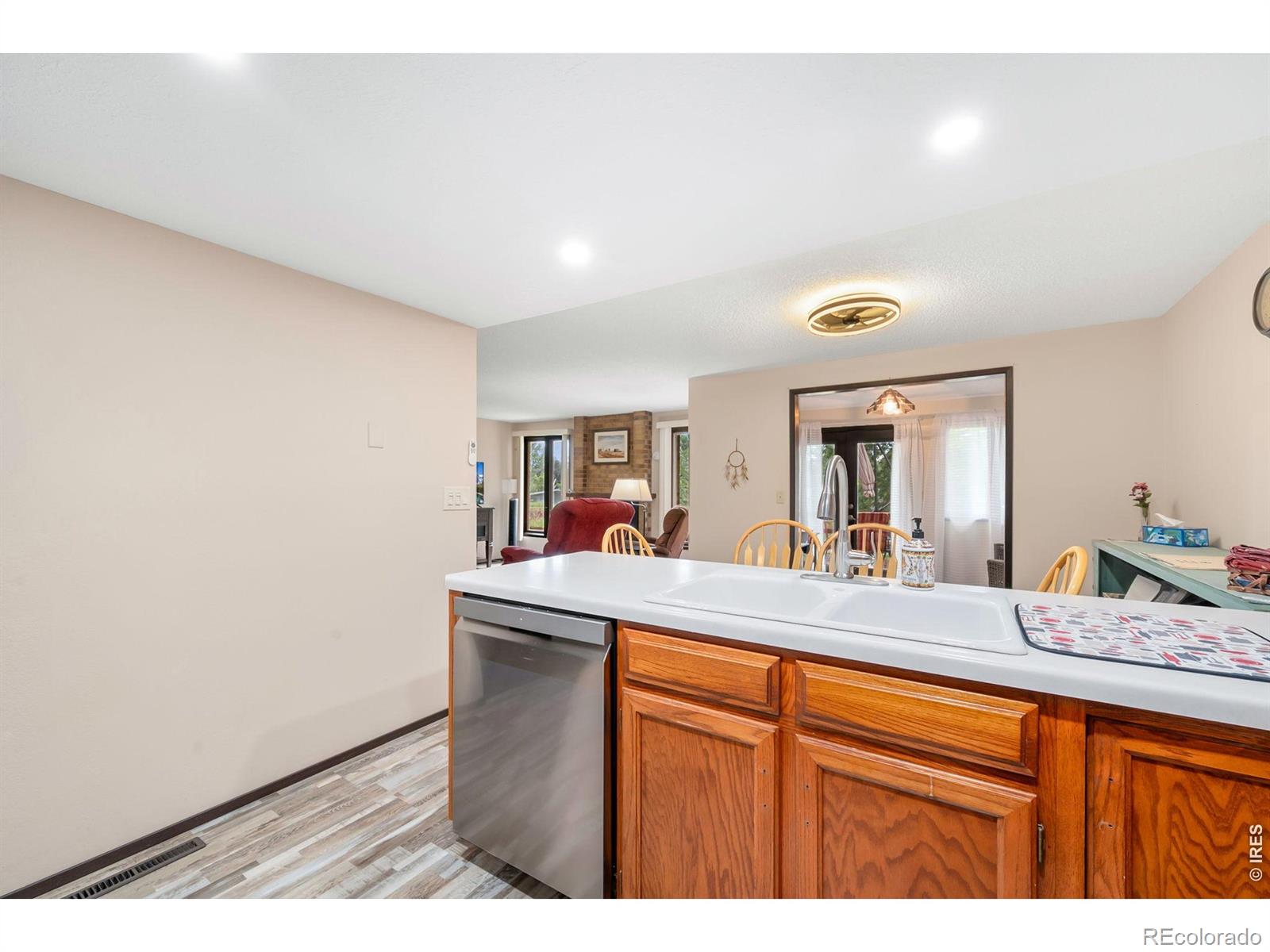 MLS Image #5 for 1100  taft avenue,loveland, Colorado