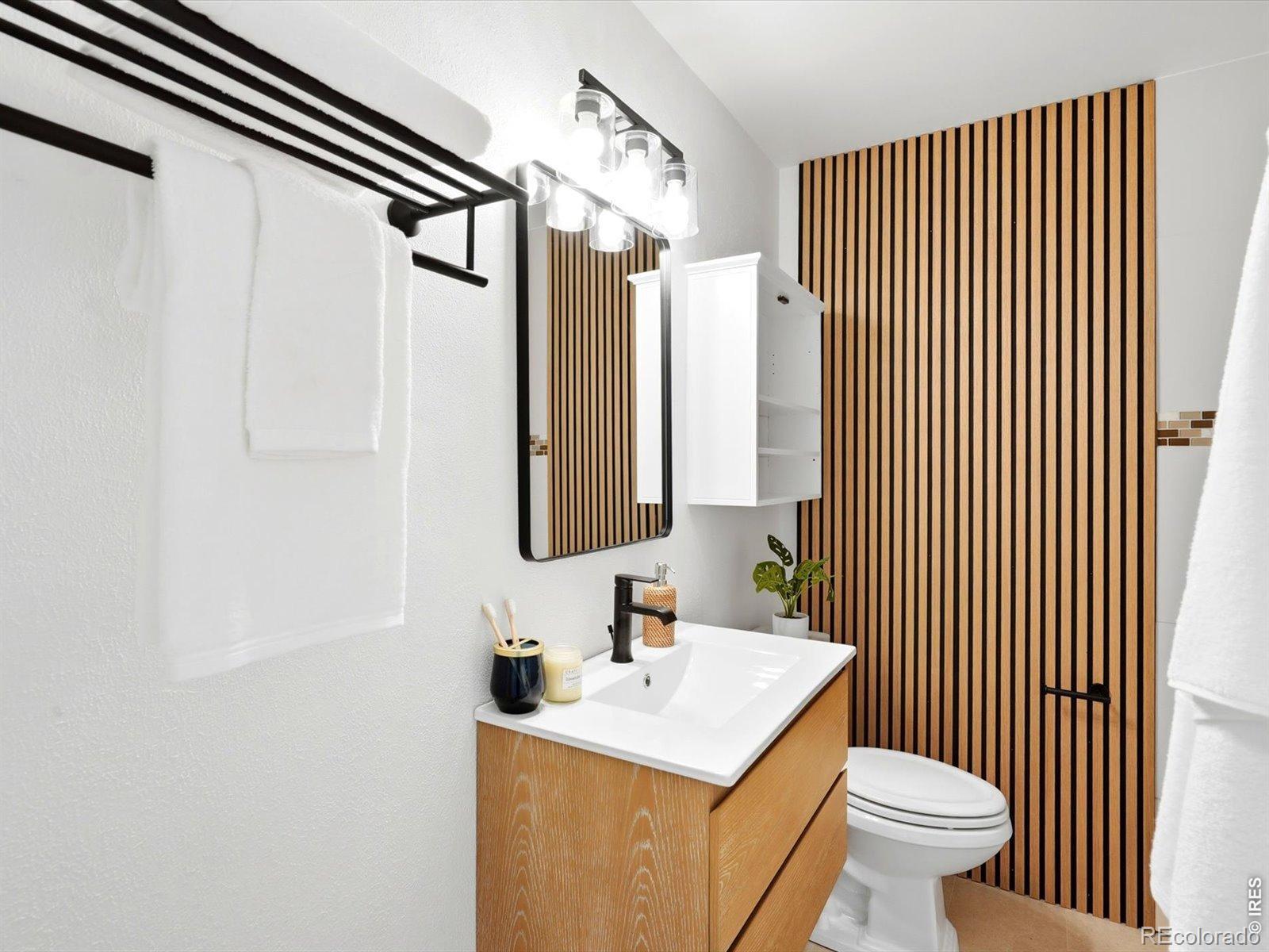 MLS Image #13 for 4701  eliot street,denver, Colorado