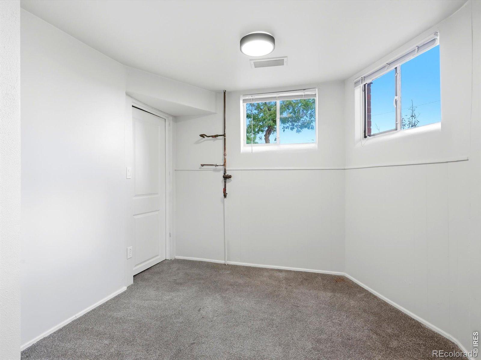 MLS Image #29 for 4701  eliot street,denver, Colorado