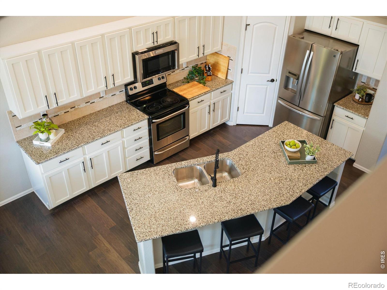MLS Image #10 for 2172  grain bin court,windsor, Colorado