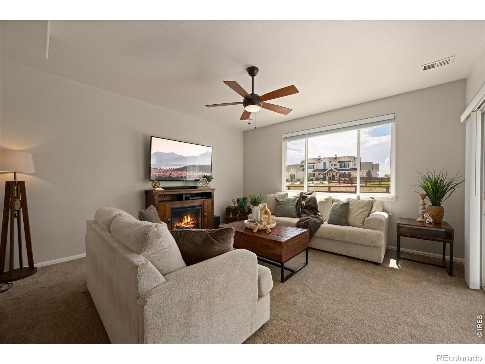 MLS Image #14 for 2172  grain bin court,windsor, Colorado